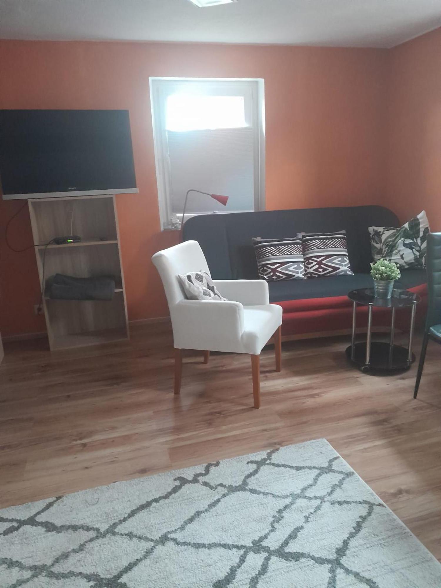 Ferienwohnung Gisela Jockgrim Buitenkant foto